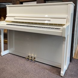 Schimmel Classic C 120 Tradition von 2021 in Wit glimmend